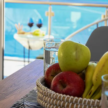 Apartment Platanos *