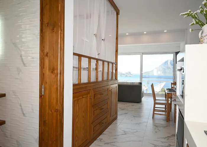 Apartment Platanos Skalia