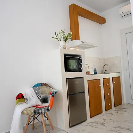 Apartament Platanos *
