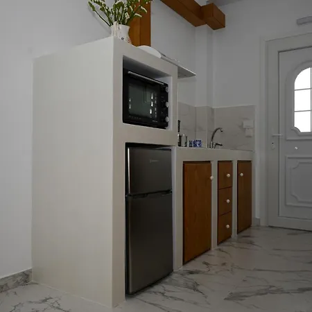 Apartment Platanos Skalia
