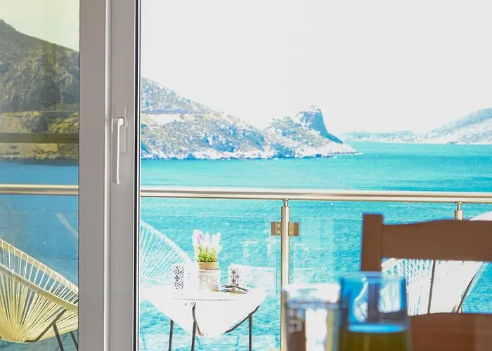 Platanos Apartman Szkaliá